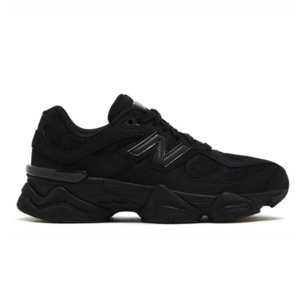 NEW BALANCE 9060 Triple Black Cat