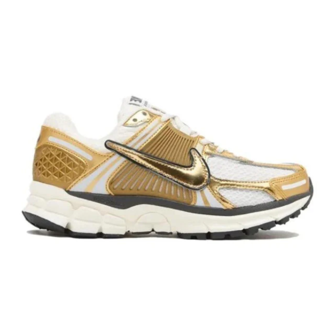 NIKE Zoom Vomero 5 Metallic Gold